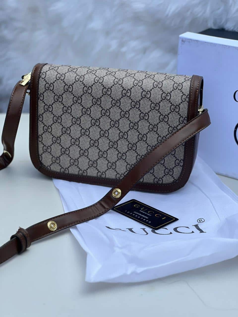 Gucci – Brown Crossbody Bag