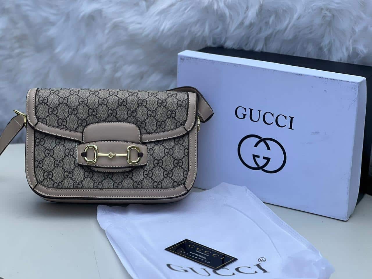 Gucci – Skin Crossbody Bag